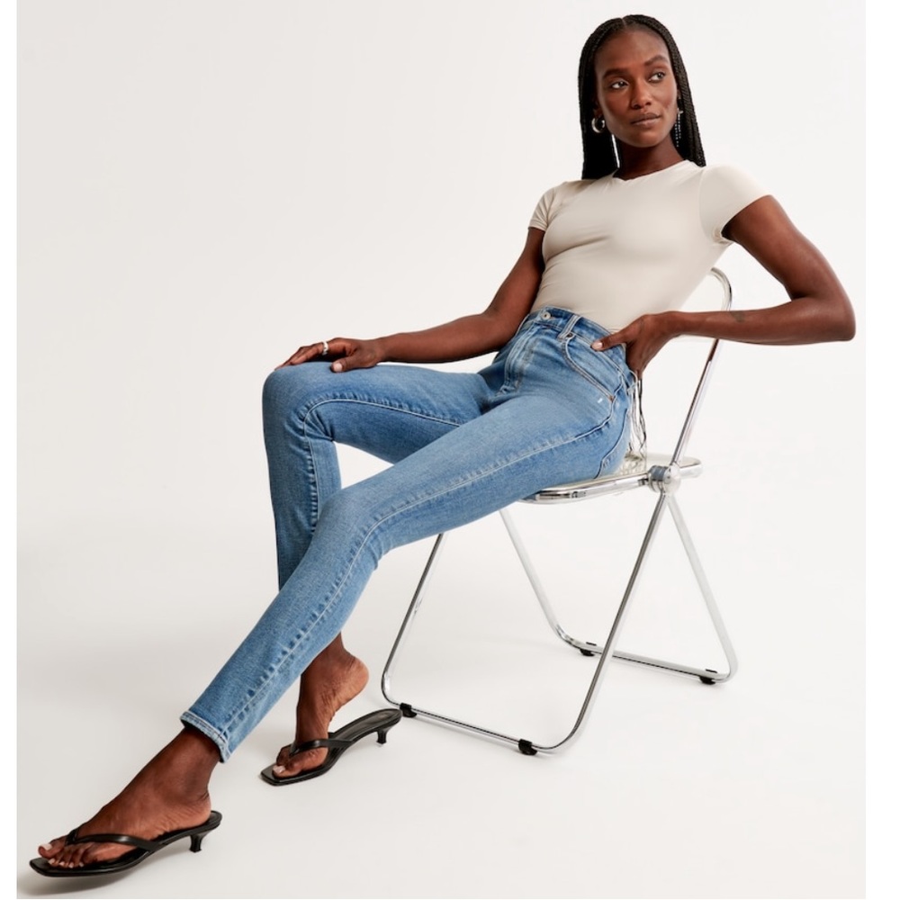 A&F | High Rise Super Skinny Jeans